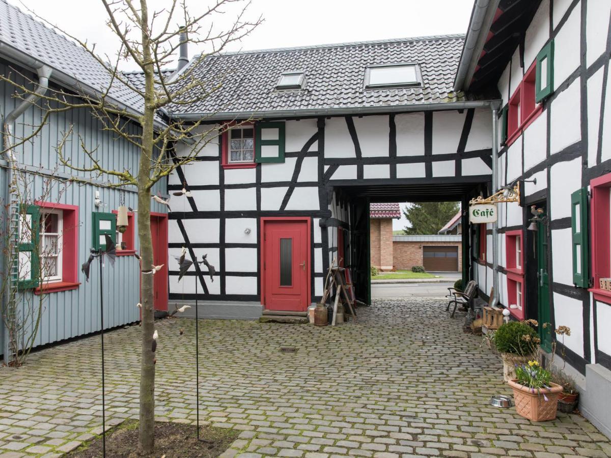 Apartment With Garden Near Monschau Schleiden Luaran gambar